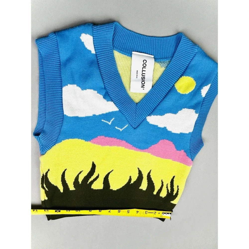 Collusion‎ Women's Size 6 Crop Sweater Vest Landscape